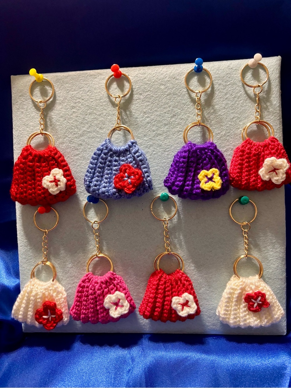 Handmade Knit Mini Purse Keychain - Multicolor - Picture 3 of 3